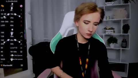 Rein online show from November 25, 7:14 pm