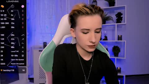 Rein online show from April 2, 3:31 pm