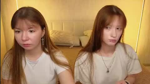 Snapshot of _reverse_gang_ chatting on July 25, 4:43 am LISSAPVT IS OPEN online show from July 25, 4:43 am