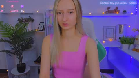 Snapshot of _ri_na_ chatting on December 26, 6:41 am I am Rina online show from December 26, 6:41 am