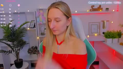 Snapshot of _ri_na_ chatting on January 14, 9:35 am I am Rina online show from January 14, 9:35 am