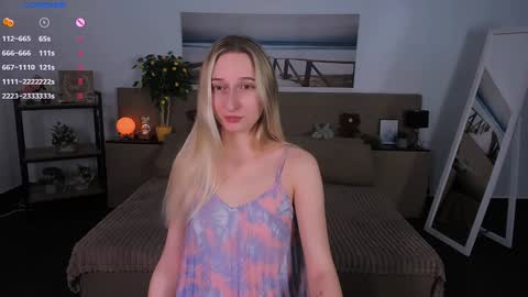 Snapshot of _ri_na_ chatting on January 28, 10:02 am I am Rina online show from January 28, 10:02 am