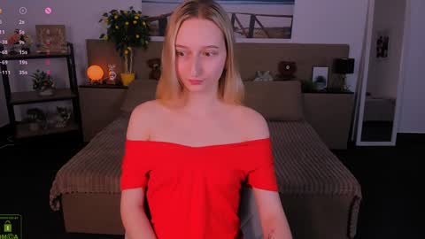 Snapshot of _ri_na_ chatting on January 30, 12:37 pm I am Rina online show from January 30, 12:37 pm