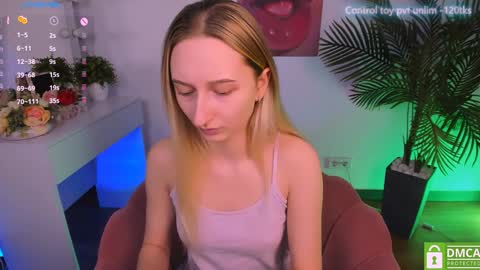 Snapshot of _ri_na_ chatting on February 2, 6:37 am I am Rina online show from February 2, 6:37 am