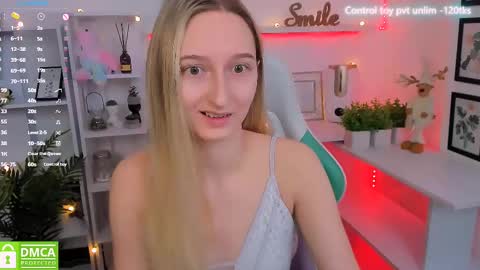 Snapshot of _ri_na_ chatting on February 20, 6:39 am I am Rina online show from February 20, 6:39 am