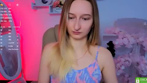 Snapshot of _ri_na_ chatting on October 7, 5:37 am I am Rina online show from October 7, 5:37 am