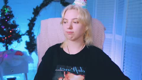 Rock stone online show from December 22, 10:28 am