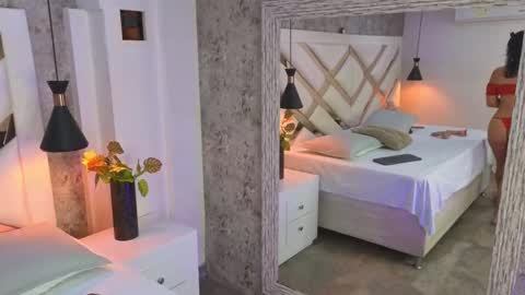 Snapshot of _saara_evans_ chatting on October 2, 8:16 pm Sara online show from October 2, 8:16 pm