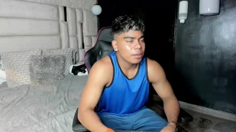 _sammy_ice online show from March 11, 1:59 am