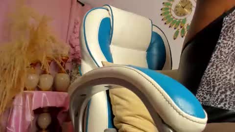 Sammy online show from February 28, 4:02 am