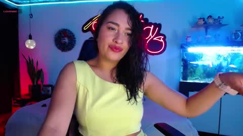  SantaLove  online show from January 7, 7:28 pm