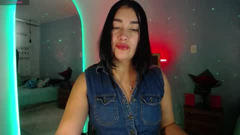  SantaLove  online show from September 16, 7:04 pm