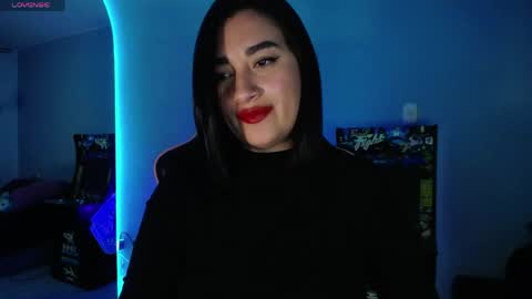 Snapshot of _santalove_ chatting on May 8, 11:32 pm SantaLove online show from May 8, 11:32 pm