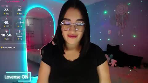 Snapshot of _santalove_ chatting on June 18, 7:07 pm SantaLove online show from June 18, 7:07 pm