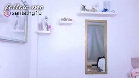 Snapshot of _sara_hernandez chatting on June 24, 3:55 pm Sara intagram online show from June 24, 3:55 pm