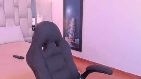 Sara online show from January 15, 2:56 pm