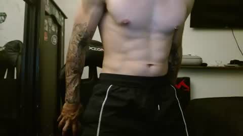 Snapshot of _schnnneider_ chatting on June 24, 11:48 pm SCHNEIDER online show from June 24, 11:48 pm