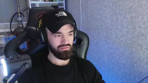 Ask me online show from November 25, 5:13 pm