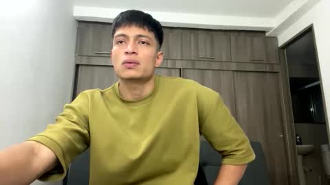 Juan Pablo-independent model online show from February 22, 12:23 am