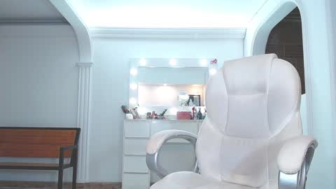 Sara online show from December 10, 2:38 am