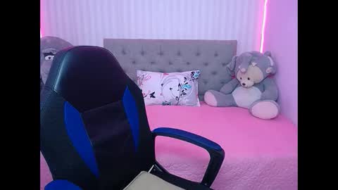 Snapshot of _sexyredhead_ chatting on January 15, 6:19 pm KATA online show from January 15, 6:19 pm