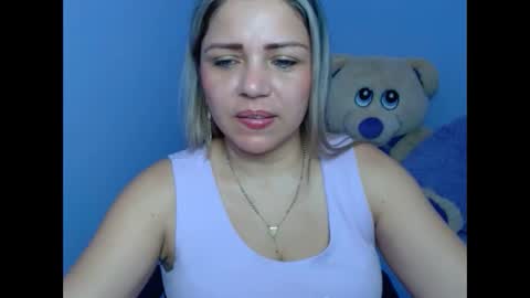 Snapshot of _sexyredhead_ chatting on February 12, 12:12 pm KATA online show from February 12, 12:12 pm