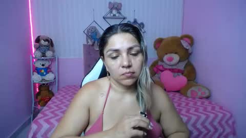 Snapshot of _sexyredhead_ chatting on September 15, 12:16 pm KATA online show from September 15, 12:16 pm