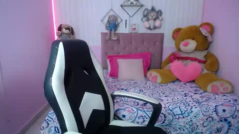 Snapshot of _sexyredhead_ chatting on September 25, 12:31 pm KATA online show from September 25, 12:31 pm