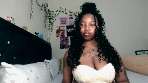 _sexysquirter online show from May 16, 9:57 pm