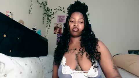 _sexysquirter online show from May 19, 10:05 pm