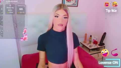 _shadday_ online show from April 8, 5:18 am