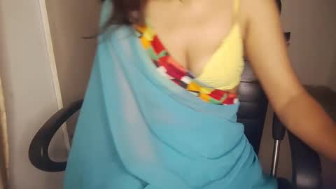 Snapshot of _shalini_0 chatting on September 27, 3:39 pm _shalini_0 online show from September 27, 3:39 pm