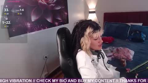 _sharlotte777 online show from February 12, 3:49 pm