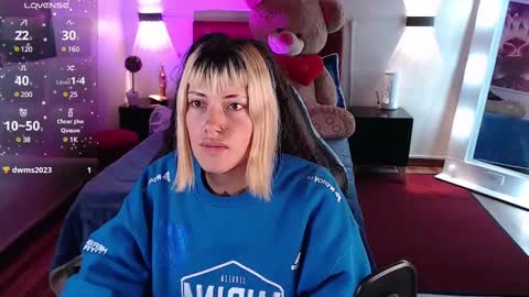 _sharlotte777 online show from February 20, 12:47 pm