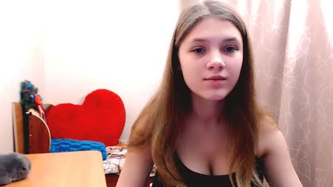 Snapshot of _shy_bunny__ chatting on February 1, 6:19 pm Mari online show from February 1, 6:19 pm