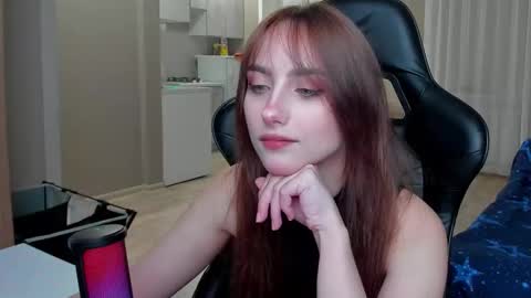 Snapshot of _silverdream chatting on September 27, 7:30 pm _silverdream online show from September 27, 7:30 pm