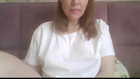 _sladkiegubki_ online show from April 16, 10:49 am