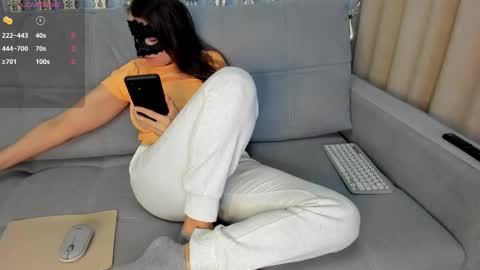 Snapshot of _smetanka_ chatting on January 20, 7:04 pm _smetanka_ online show from January 20, 7:04 pm