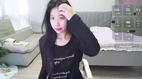 Snapshot of _smileflower_ chatting on February 18, 4:37 am winni online show from February 18, 4:37 am