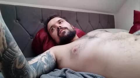 _smiley_bear27 online show from November 27, 5:31 am