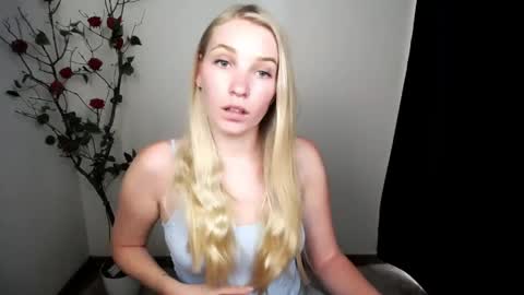 Rachel online show from May 18, 1:06 pm