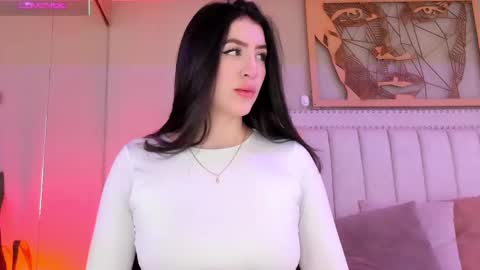 Snapshot of _sofia_cruz chatting on October 8, 11:52 am    640  200   online show from October 8, 11:52 am