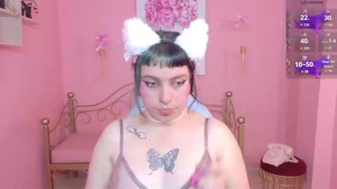 Snapshot of _sofia_smith1 chatting on June 10, 2:27 pm Sofia online show from June 10, 2:27 pm