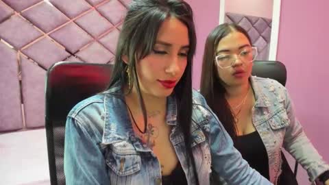 _sofidiamond_ online show from February 26, 1:10 pm