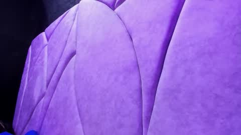 _sofidiamond_ online show from March 9, 12:20 pm