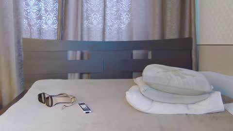 Snapshot of _solar_jane_ chatting on February 8, 7:15 am Jane online show from February 8, 7:15 am