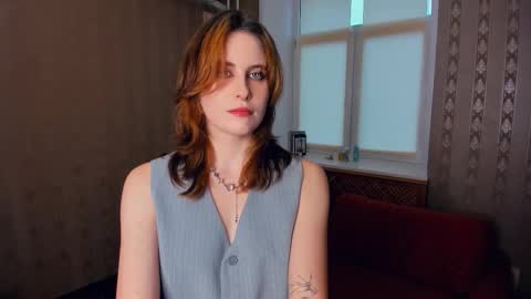 Liz online show from November 4, 9:19 am