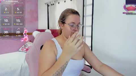   online show from November 12, 7:24 pm