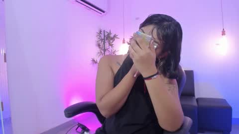 V E N U S online show from December 30, 1:03 pm