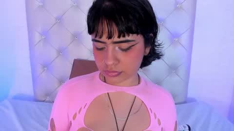 V E N U S online show from October 27, 8:24 pm